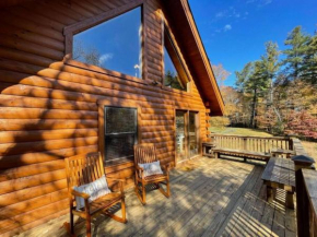The Mountaineer Cabin Walk to Greenway 5min to ASU Boone